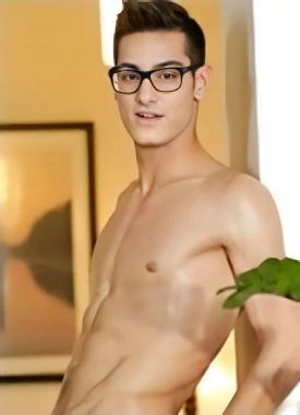 Max Grey